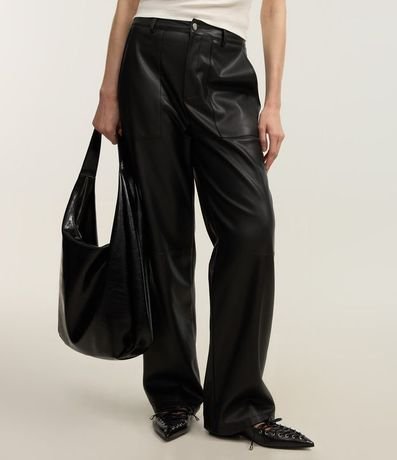 Pantalón Recto en PU con Bolsillos Grandres 4