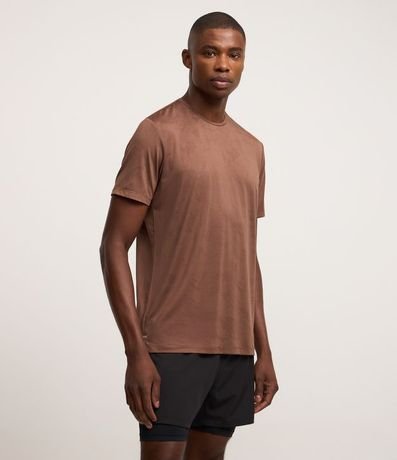 Remera Deportiva con Tecnologia Dry y Estampa Jacquard 1