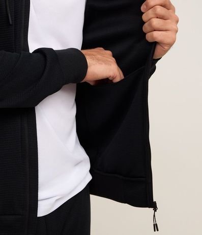 Saco Deportivo Texturizado con Raya Reflectante y Capucha 7