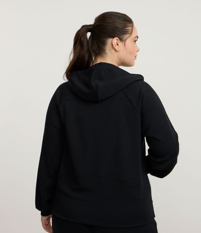 Campera Deportiva con Capucha y Manga Maglán Curve & Plus Size 7