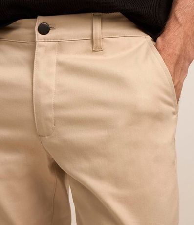 Pantalón Slim en Sarga Cintura con Trabillas y Bolsillo 4