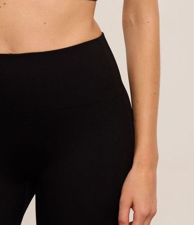 Bermuda Deportiva Acanalada en Rib Seamless 3