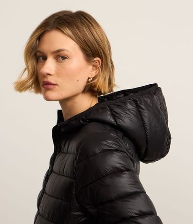 Campera en Tejido Tecnológico con Efecto Puffer 3