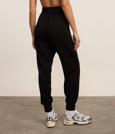 Pantalón Jogger Deportiva en Microfibra Pesada con Bolsillos 4