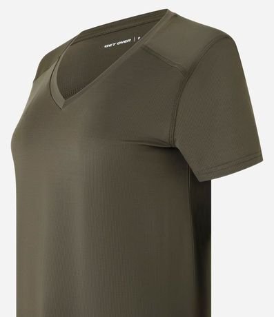Remera Deportiva en Microfibra Escote V 7