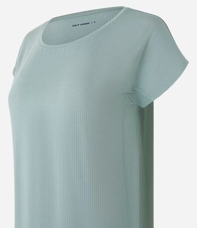 Remera en Microfibra con Escote Redondo 5