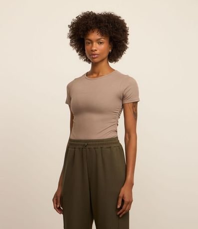 Remera Deportiva en Microfibra con Franzidos 1