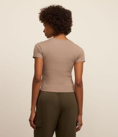 Remera Deportiva en Microfibra con Franzidos 3