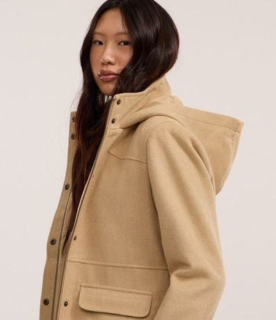 Campera Alargada en Polivelour con Capucha y Bolsillos 3