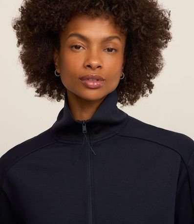 Campera Deportiva en Microfibra Pesada con Cuello 4