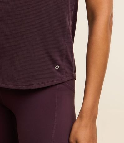 Remera en Microfibra con Escote Redondo 2