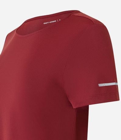 Remera Deportiva Texturizada con Detalle Reflectante 2