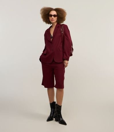 Bermuda Reta en Sastrería con Pliegues