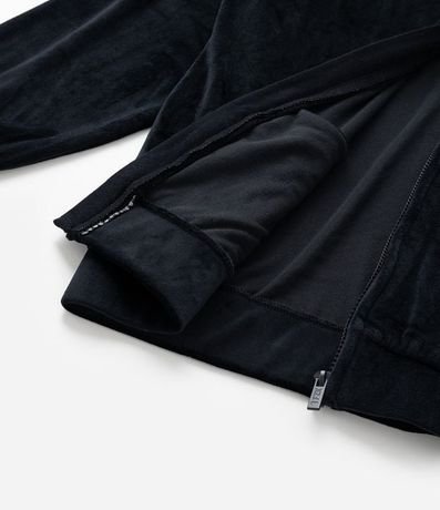 Campera Infantil en Plush con Capucha y Bolsillo - Talle 5 a 14 años 3