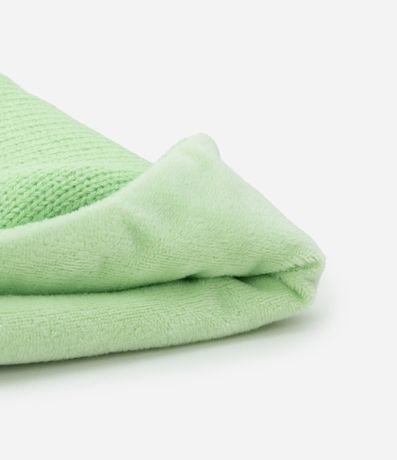 Gorro Infantil en Punto con Bordado Baby Yoda - Talle único 2