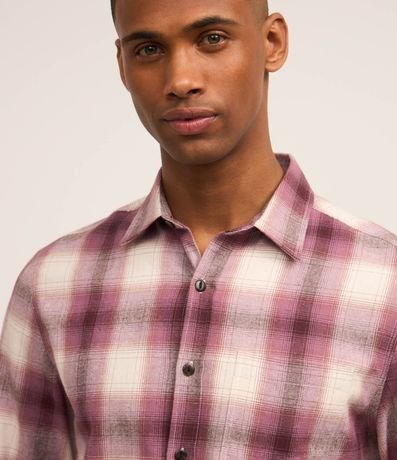 Camisa Comfort en Franela con Estampa de Cuadros 3