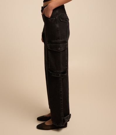 Pantalón Recto en Jeans con Bolsillos Cargo y Friso Delantero 7