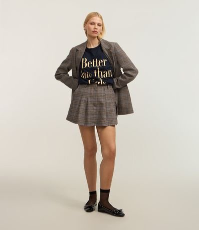 Short Pollera Plissada con Viscosa y Estampa de Cuadros