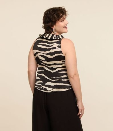 Blusa en Crepé Animal Print con Volados Curve & Plus Size 3