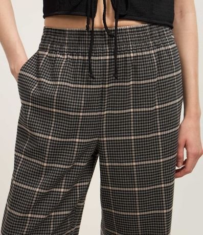 Pantalón Pantalona en Polivelour Flanelado y Estampada de Cuadros 4