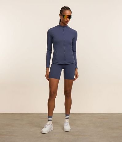 Campera Deportiva en Poliamida con Bolsillos y Cuello Alto 3