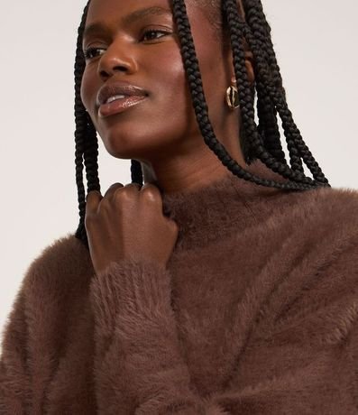 Suéter Slim Alargado en Punto con Pelitos 3