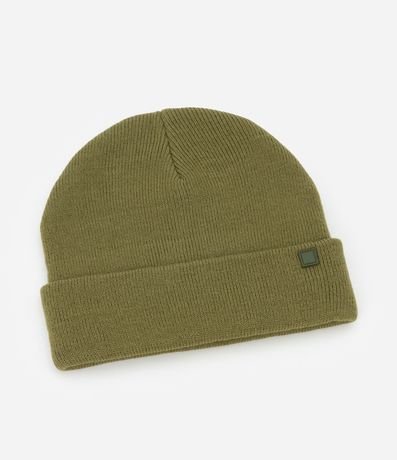 Gorro de Punto con Borde Plegado y Etiqueta Aplicada