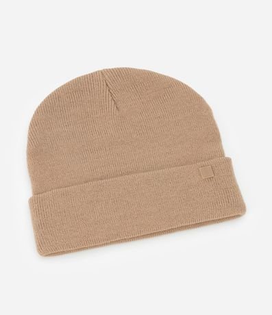 Gorro de Punto con Borde Plegado y Etiqueta Aplicada