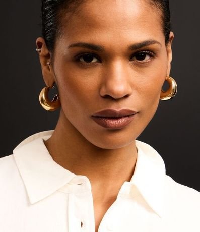 Camisa Básica en Viscolino con Abotonado 7