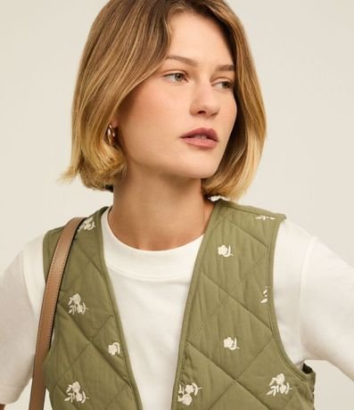 Chaleco Capitoneada en Algodón con Bordado Floral y Lazo 4