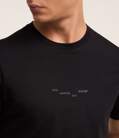 Remera en Algodón con Estampa Who Controls our Reality 3