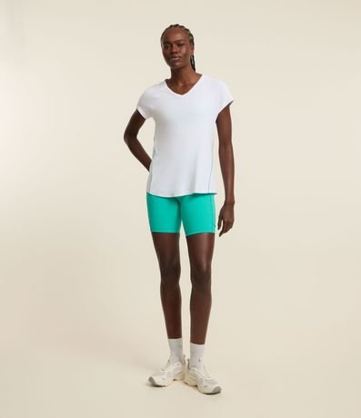 Remera Deportiva en Microfibra con Friso 2