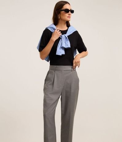 Pantalón Carrot Sastrería con Cintura Traspasado