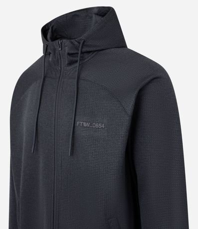 Saco Deportivo con Textura y Estampa Lettering 3