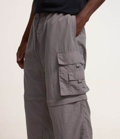 Pantalón Paper Touch Vira Bermuda con Puxador en la Parte Baja 4