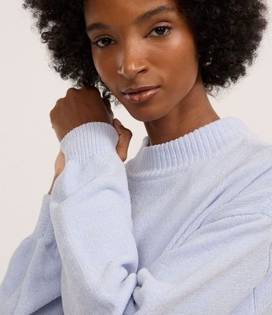 Buzo Suéter en Chenille con Cuello Alto y Ribanas 3