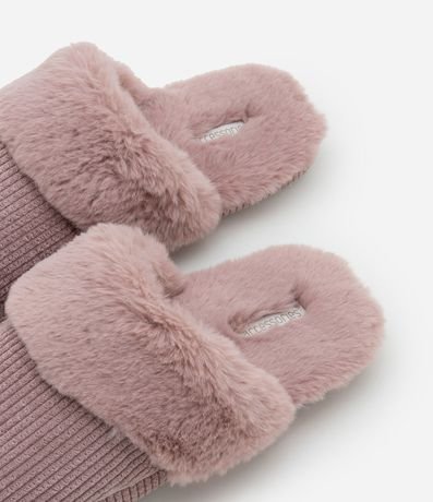 Pantufla Abierta Texturizada de Peluche 4