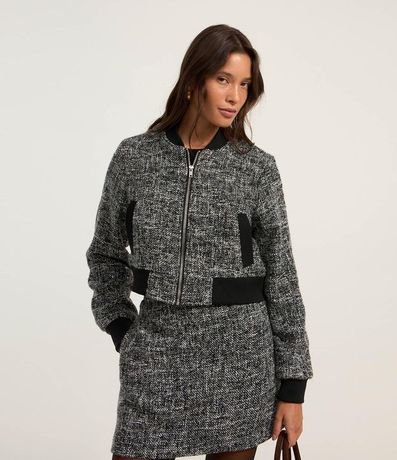 Campera Bomber en Tweed con Detalles en Rib