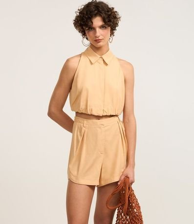 Short Corto en Crepé con Pliegues Laterales 2