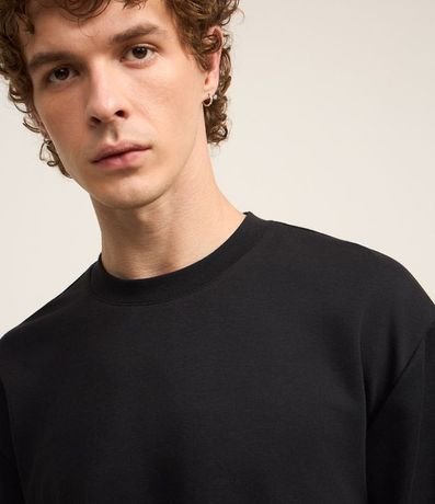 Remera Boxy con Tecnología Dry y Algodón 4