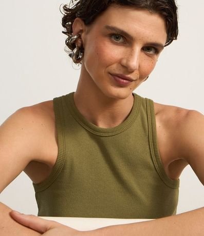 Blusa Musculosa Básica en Rib con Ligera Textura 4