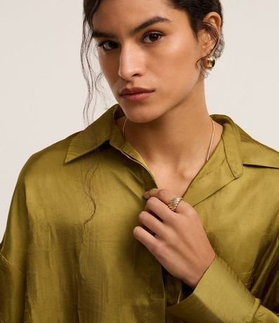 Camisa Satinada con Botones y Manga Larga 6