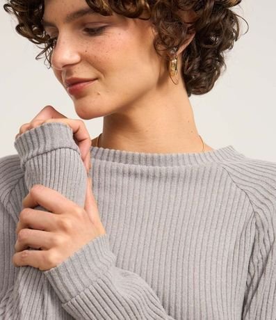 Blusa Slim Acanalada Felpuda con Sisa Raglán 3