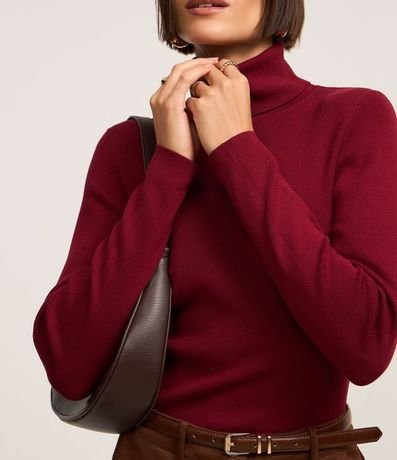 Suéter en Punto con Cuello Alto Estructurado 4