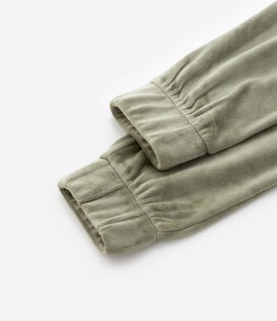 Pantalón Jogger Infantil en Plush con Bolsillo Funcional - Talle 5 a 14 años 4