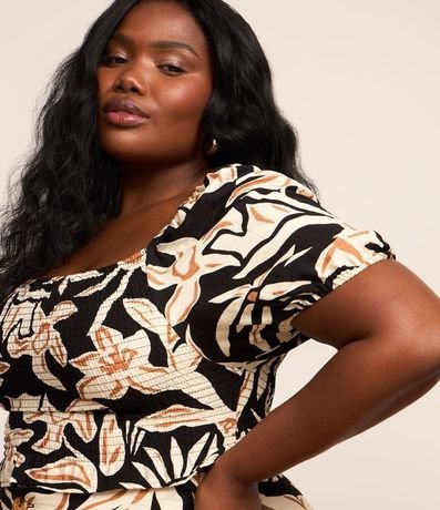 Blusa en Crepé con Estampa Floral y Lastex Curve & Plus Size