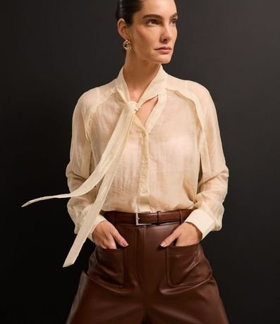 Pantalón Recto Cintura Alta en PU con Cintura Sastre 5