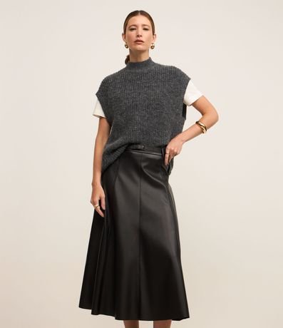 Pollera Godê Midi en PU con Cinturón Fino de Hebilla Forrada 2