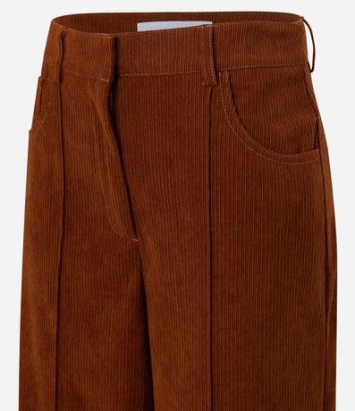 Pantalón Pantalona en Terciopelo Cotelê con Friso Delantero 7
