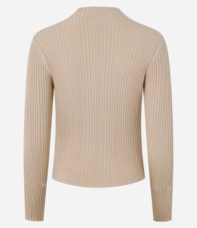 Blusa en Punto con Cuello Alto 6